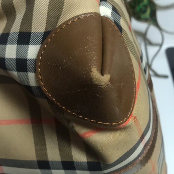 AUTHENTIC VINTAGE BURBERRY TOTE - Picture 10 of 16